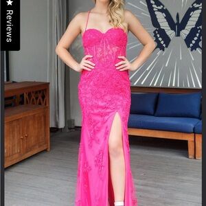 Elegant Pink Lace Evening Dress